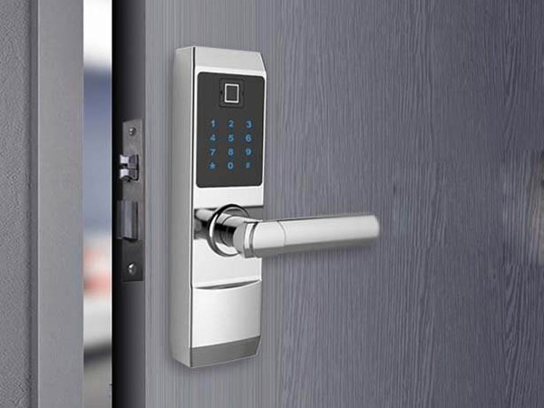 凤翔24小时上门开锁公司