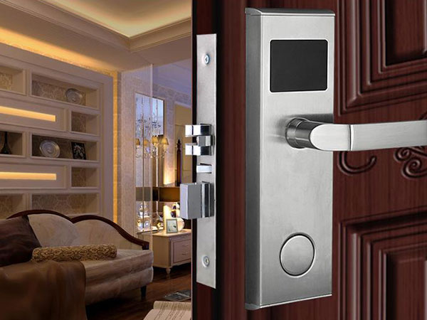 凤翔24小时上门开锁公司