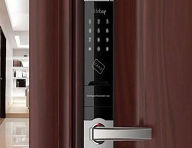 凤翔24小时上门开锁公司